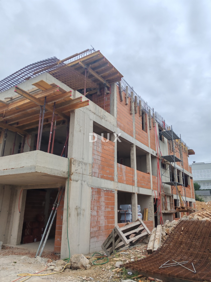 ISOLA DI PAG, MANDRE - Moderno edificio nuovo con vista mare a 80 metri dalla spiaggia! S4