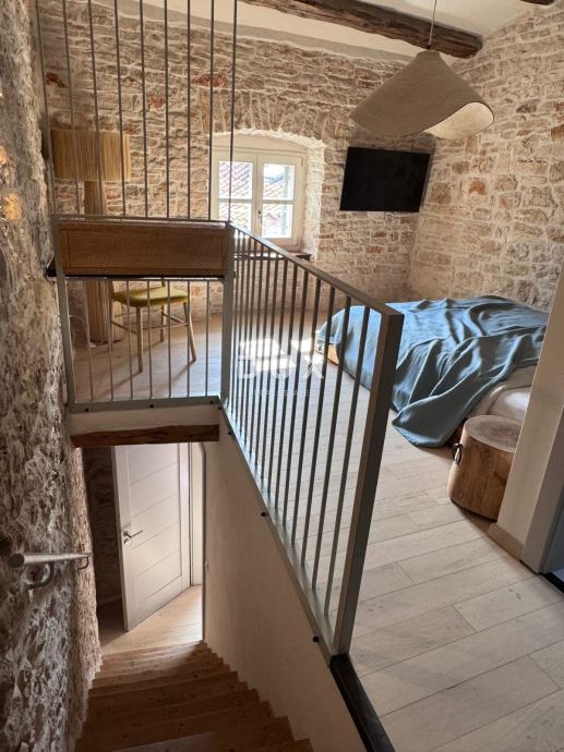 ISTRIA, BALE - Affascinante casa in pietra nel centro storico