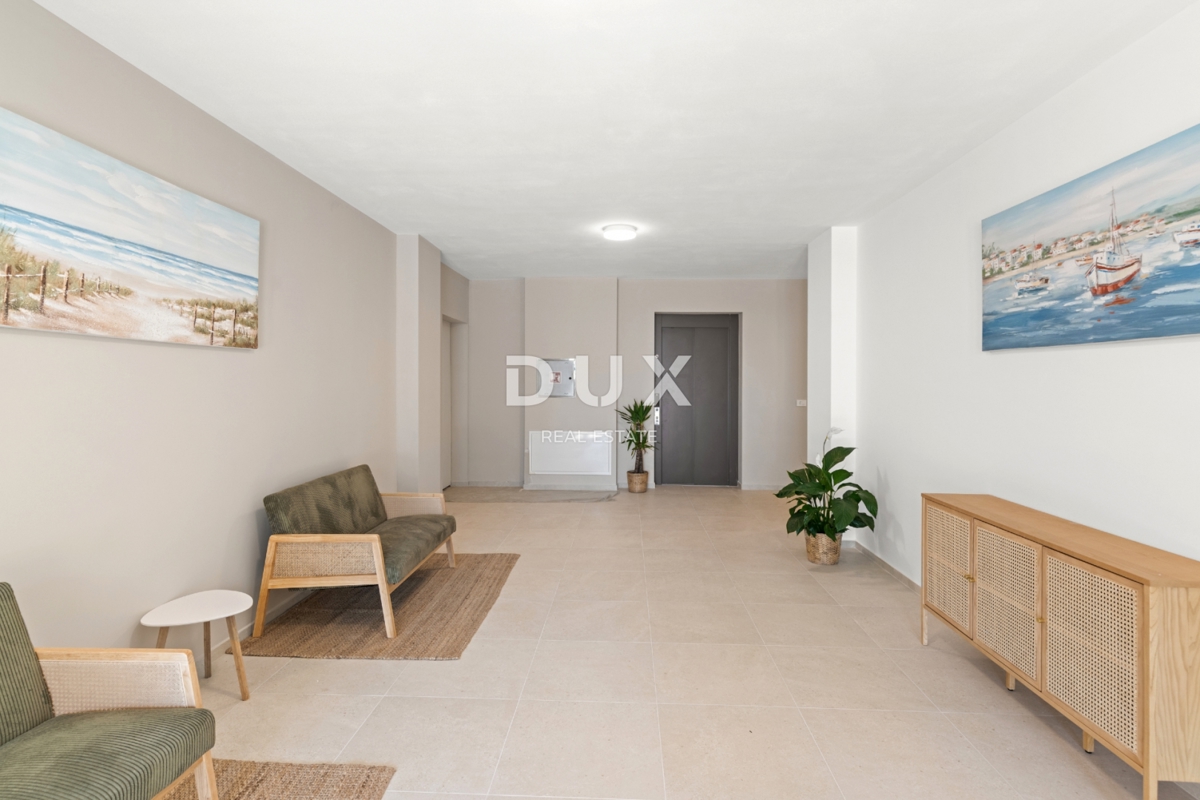 ISTRIA, NOVIGRAD - Appartamento con giardino in un lussuoso edificio di nuova costruzione