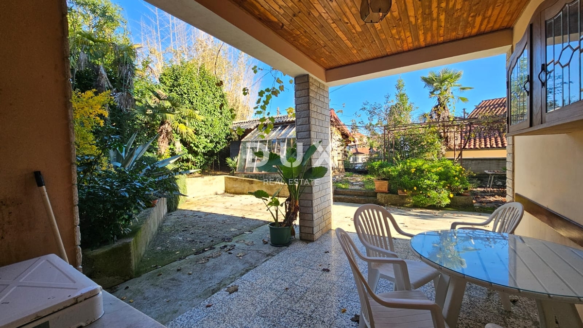 ABBAZIA, LOVRAN - Casa con anima, tra il mare e il Monte Maggiore, 170m2