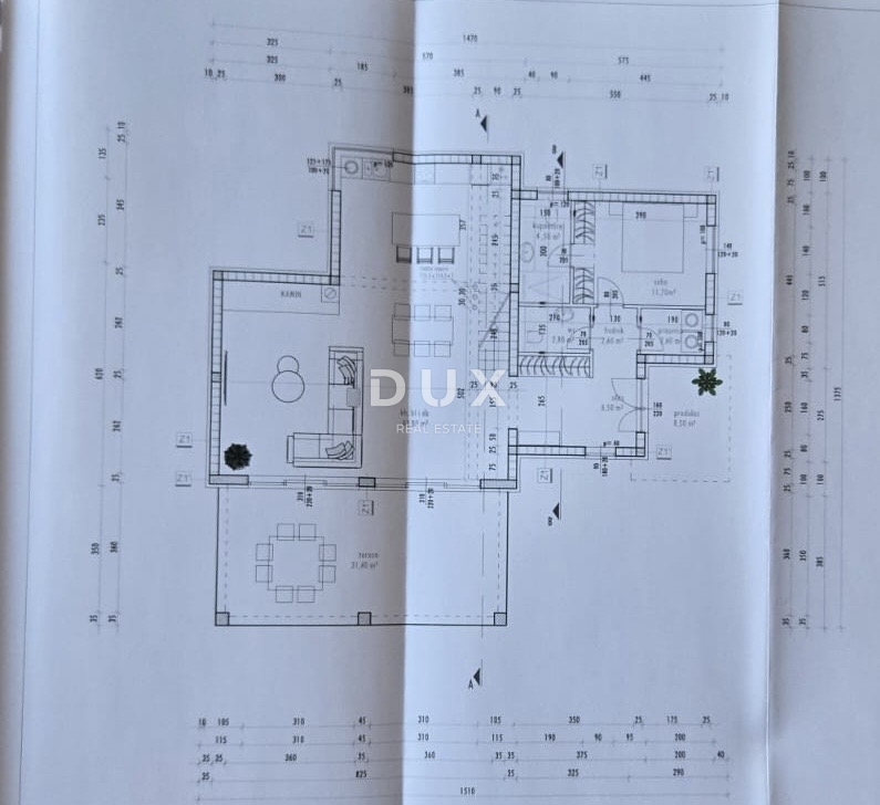 ZEMUNIK GORNJI - Terreno edificabile con permesso di costruire!