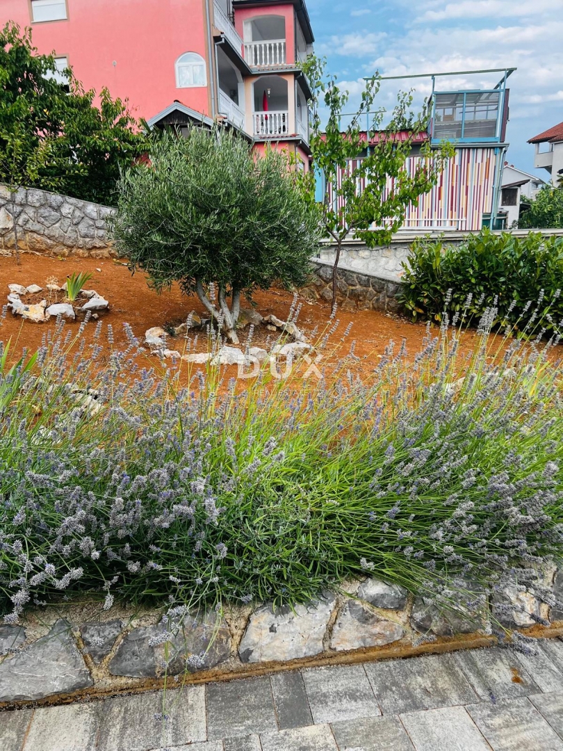 RIJEKA, ZAMET - nuova costruzione, casa a due piani con garage e giardino, prezzo ribassato!