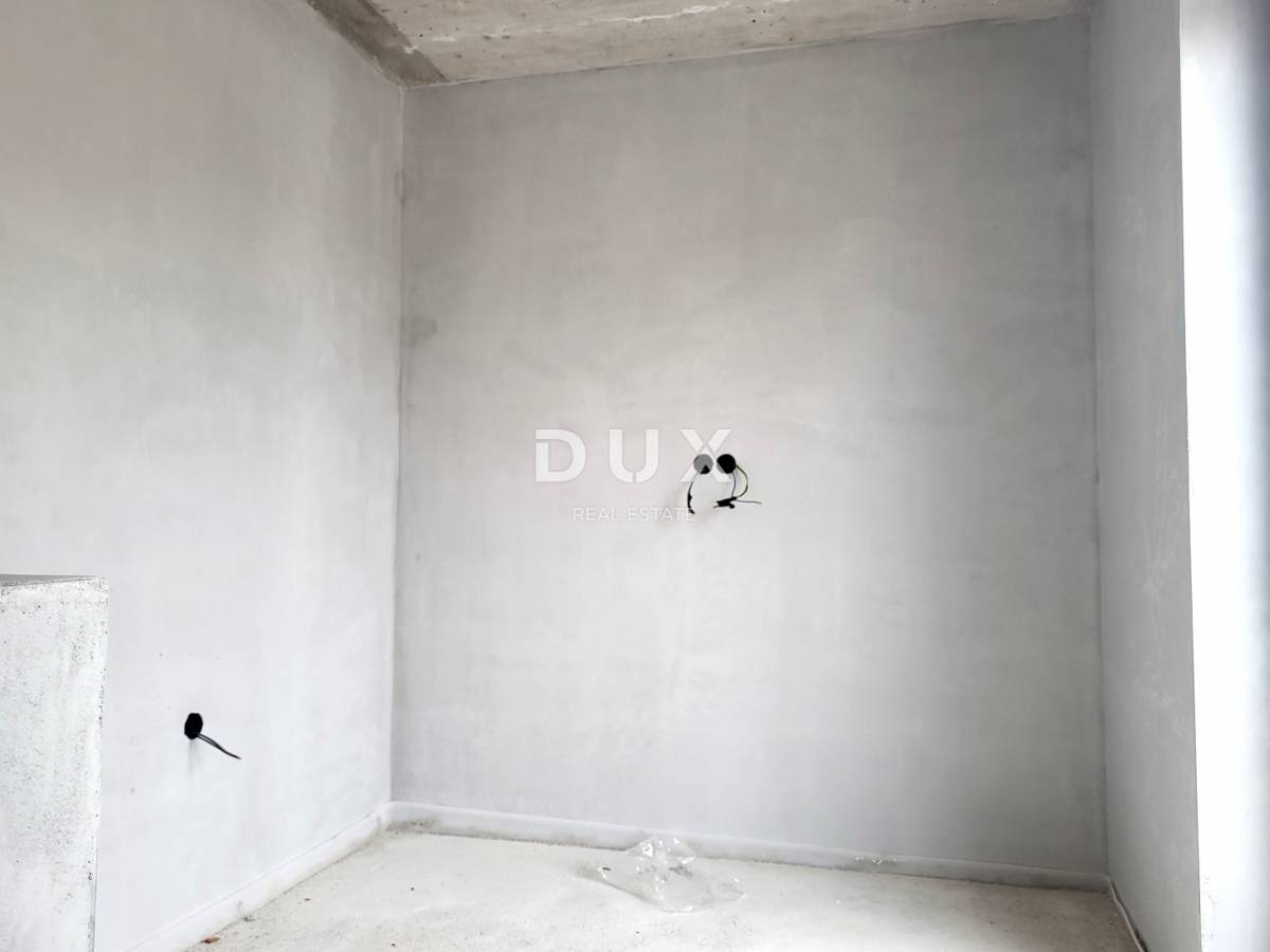 ISTRIA, MEDULIN - Casa con piscina, terrazza sul tetto e vista mare