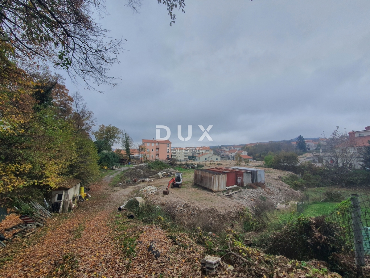VIŠKOVO, MARČELJI - terreno 2.268 m2 con permessi validi per 2 edifici con un totale di 9 appartamenti