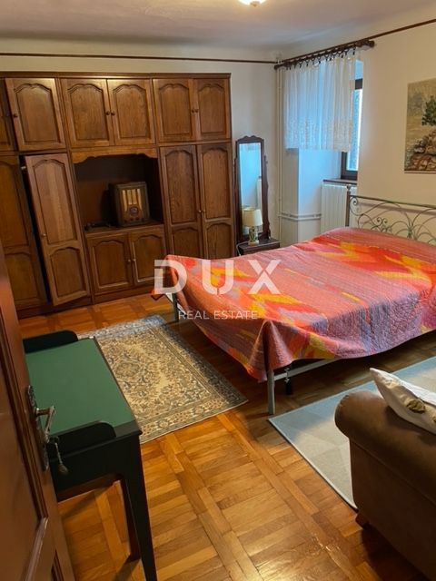 OPATIJA, POBRI - Villa del 1886 con oggetti d'antiquariato in pietra