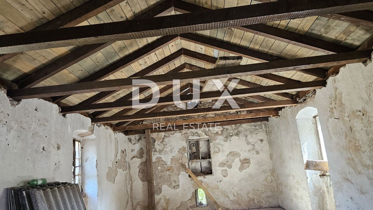 UGLJAN, LUKORAN - Casa in pietra da ristrutturare