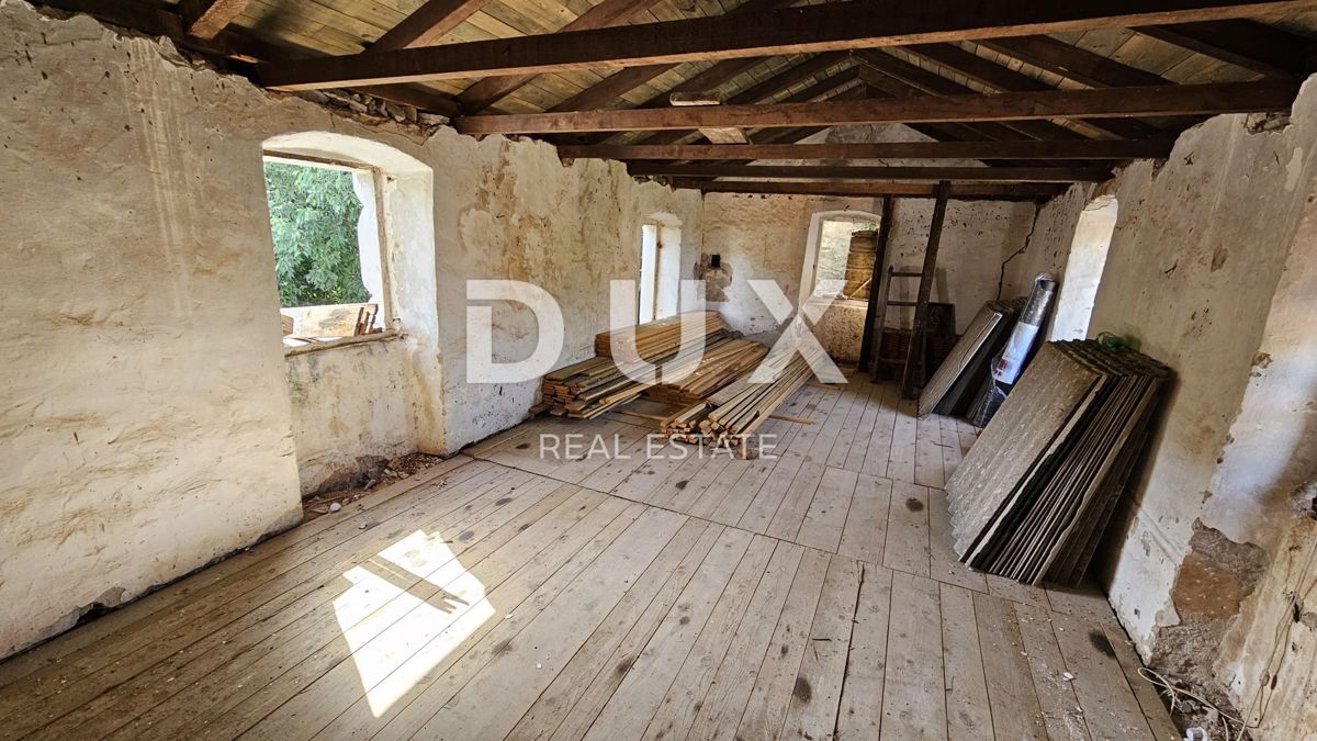 UGLJAN, LUKORAN - Casa in pietra da ristrutturare