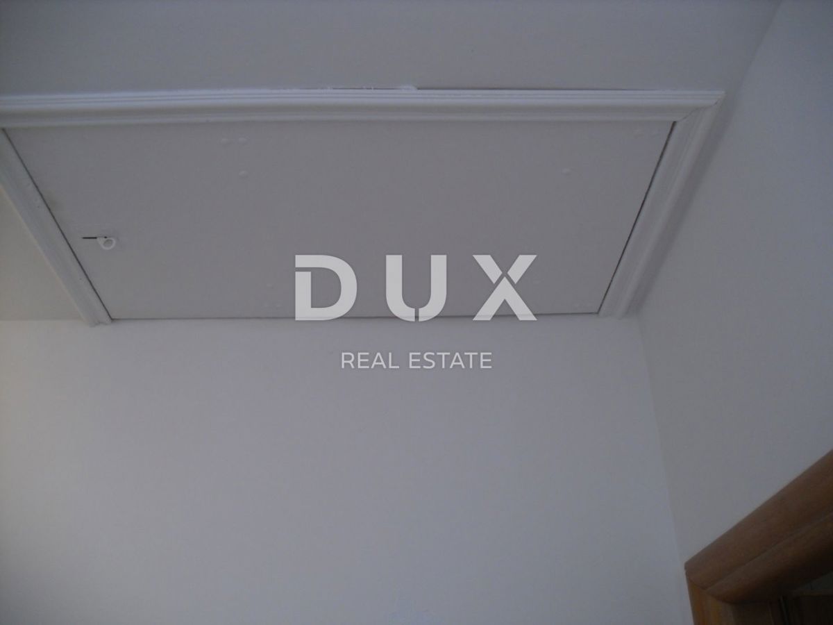 ISOLA DI KRK, CITTÀ DI KRK - Appartamento 2 camere da letto + soggiorno con giardino 53 m2