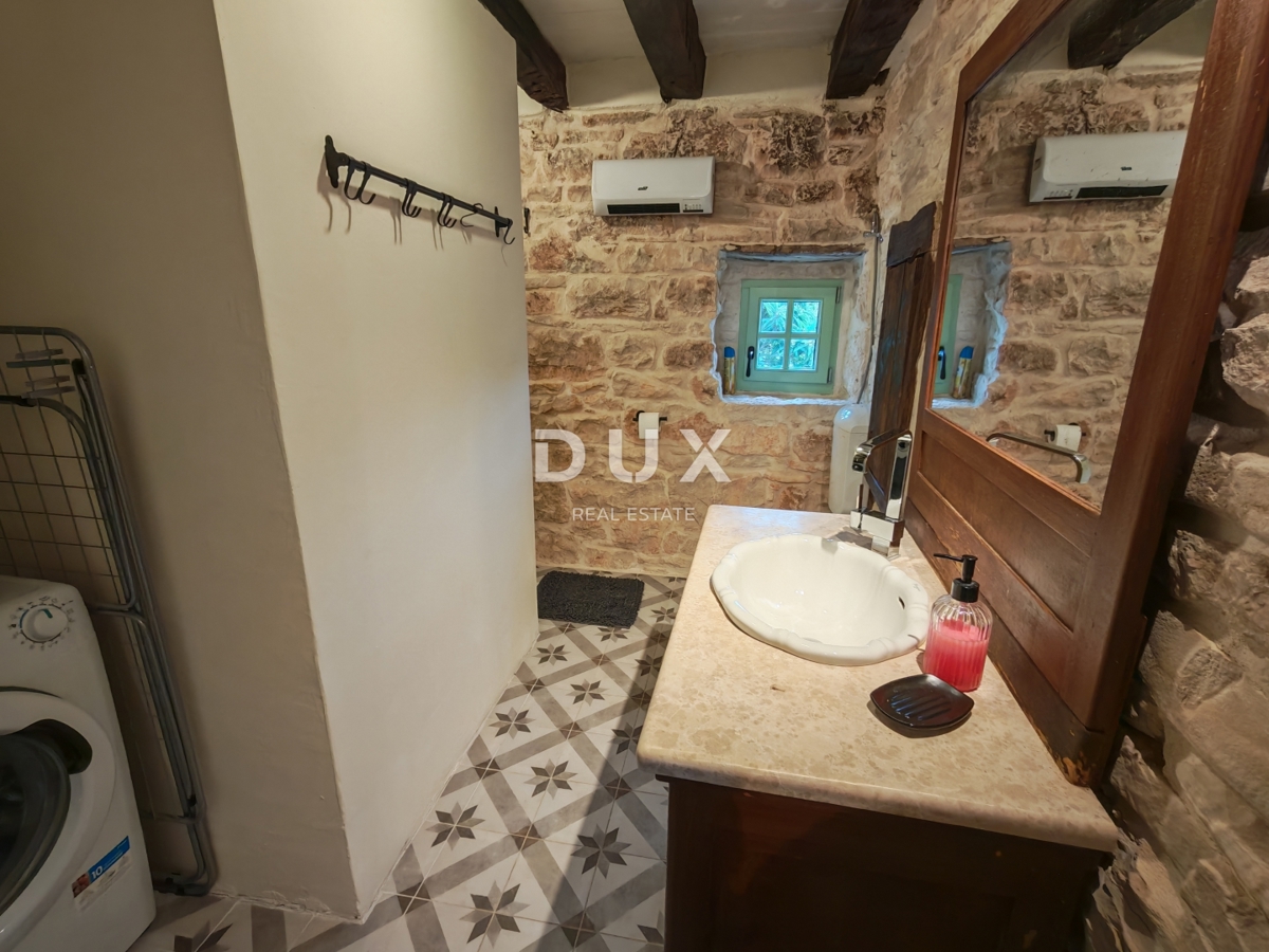 ISTRIA, SVETVINČENAT - Casa in pietra ristrutturata