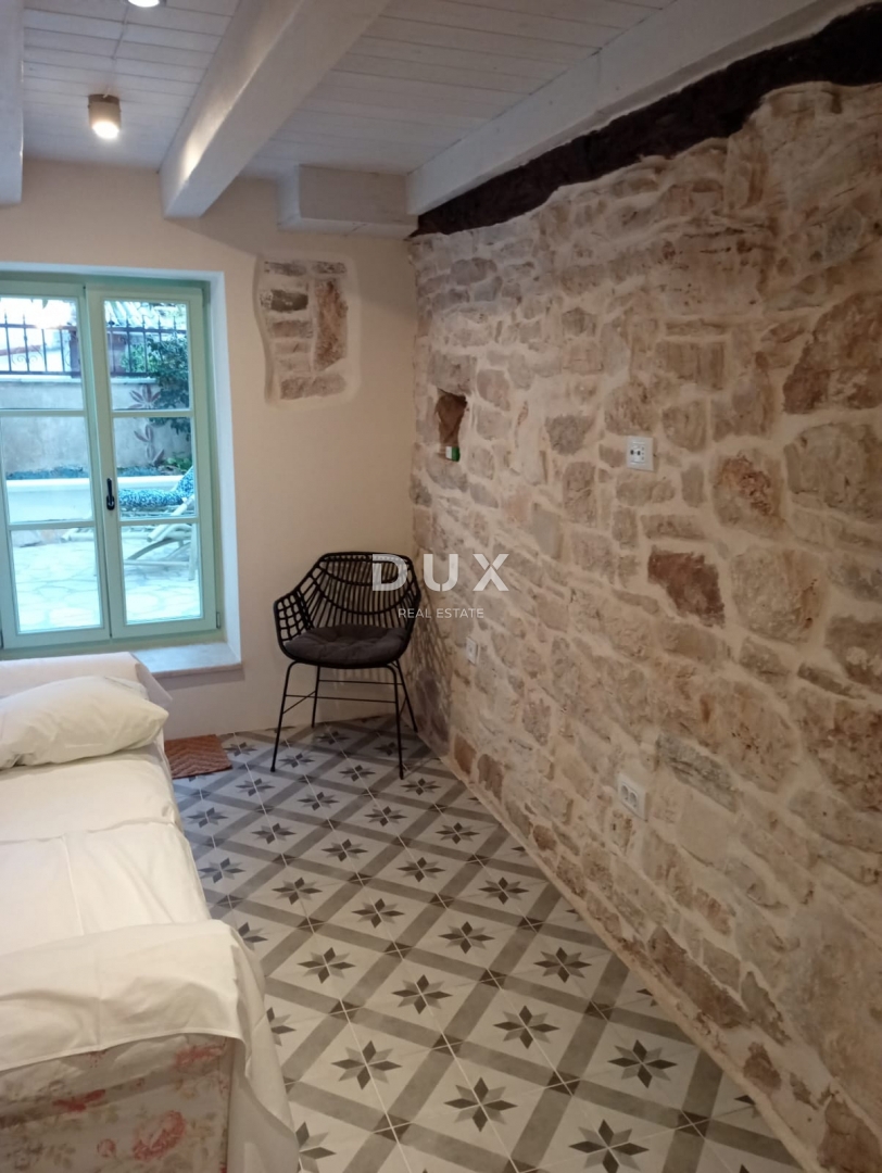 ISTRIA, SVETVINČENAT - Casa in pietra ristrutturata