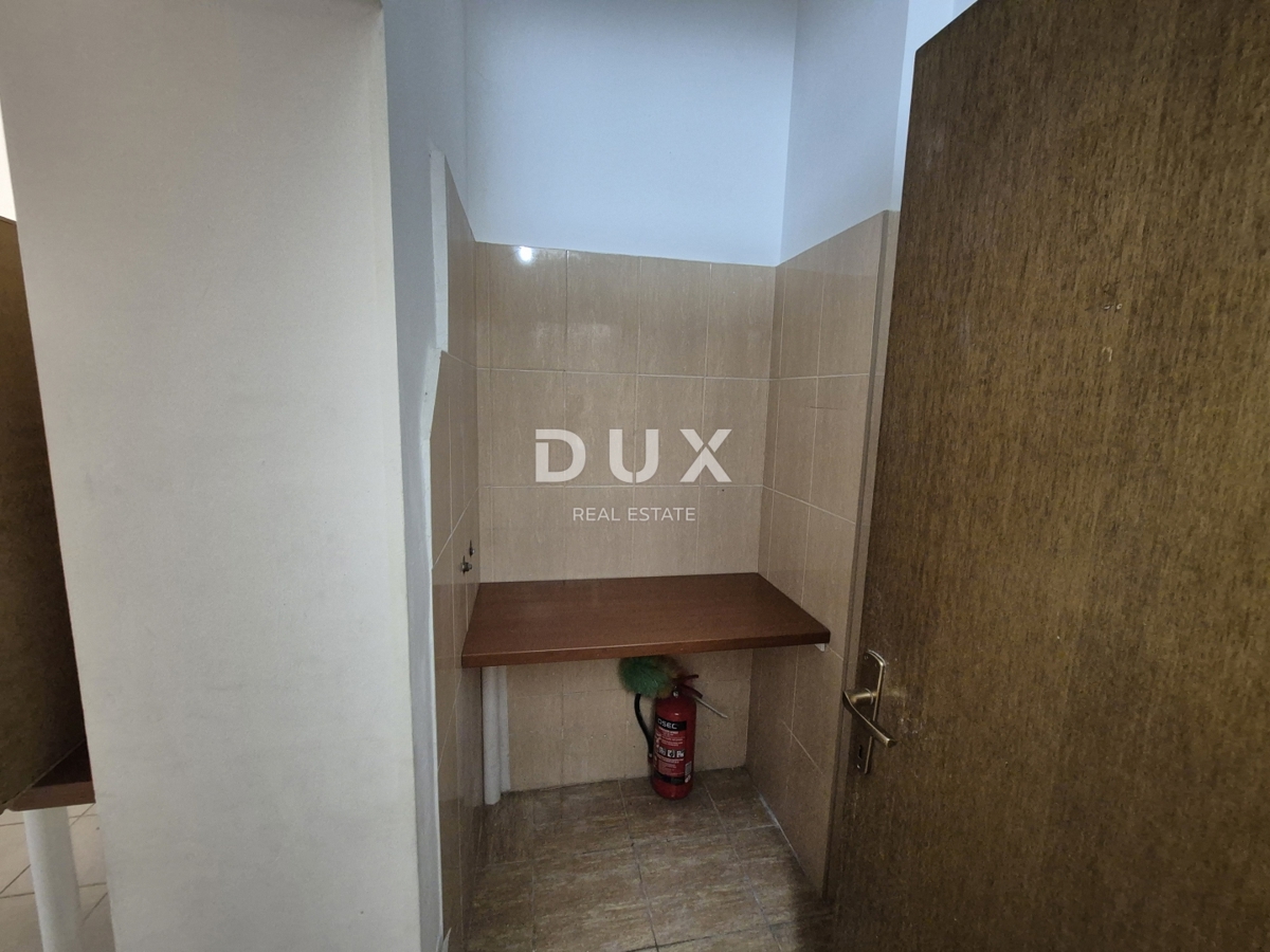 Locale commerciale Donja Dubrava, 61m2