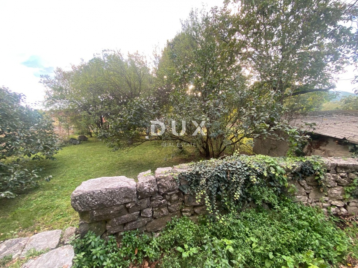 RIJEKA, KASTAV - casa indipendente con cortile + 761 m2 di giardino! OCCASIONE!