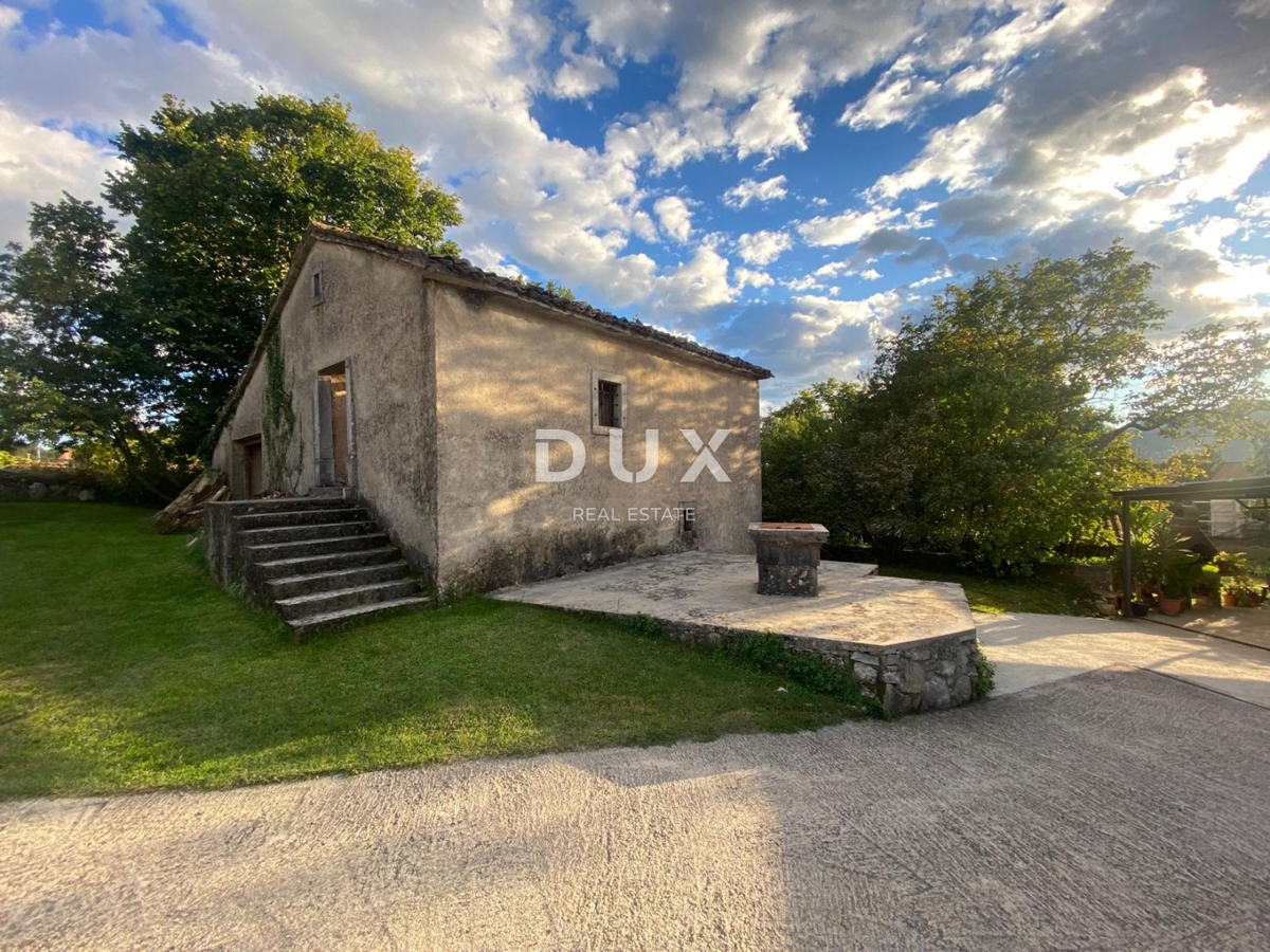 RIJEKA, KASTAV - casa indipendente con cortile + 761 m2 di giardino! OCCASIONE!