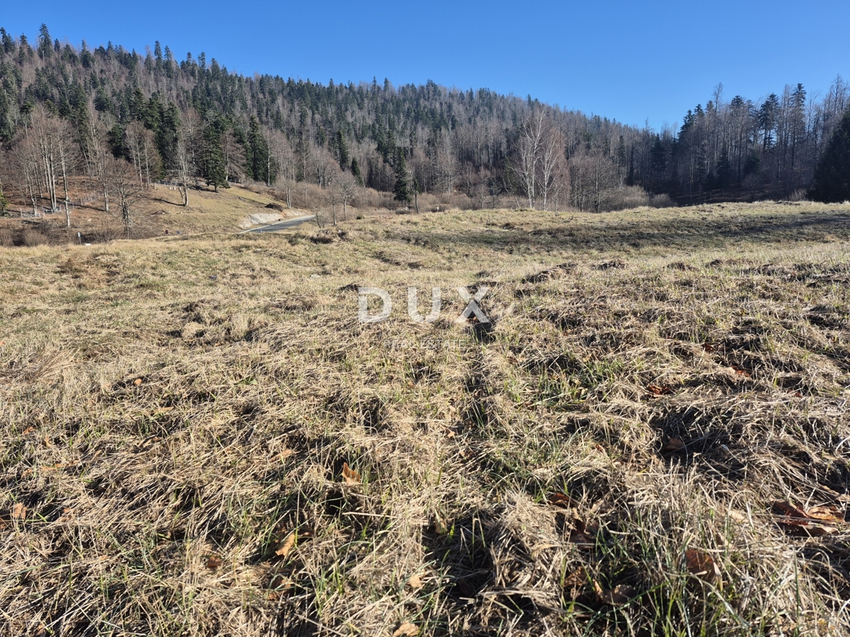 GORSKI KOTAR, FUŽINE - terreno edificabile 1297 m2 - opportunità di investimento!