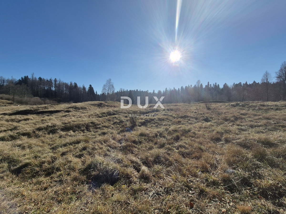 GORSKI KOTAR, FUŽINE - terreno edificabile 1297 m2 - opportunità di investimento!