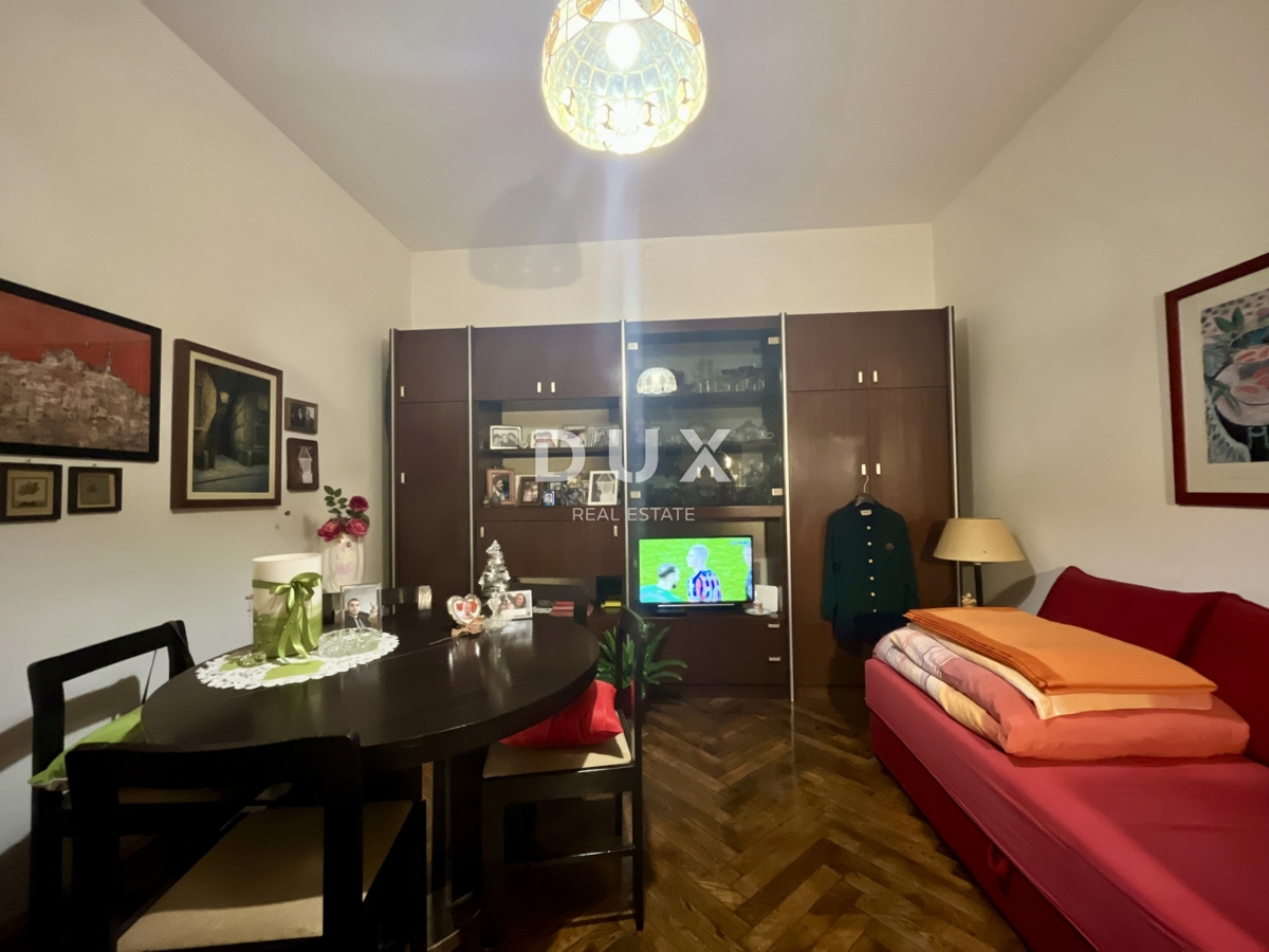 RIJEKA, CENTRO - Appartamento curato a pochi passi dal Korzo