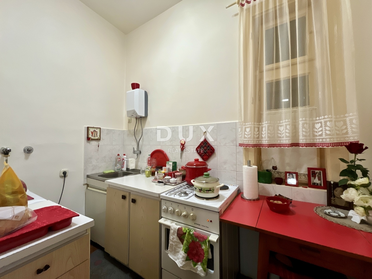 RIJEKA, CENTRO - Appartamento curato a pochi passi dal Korzo