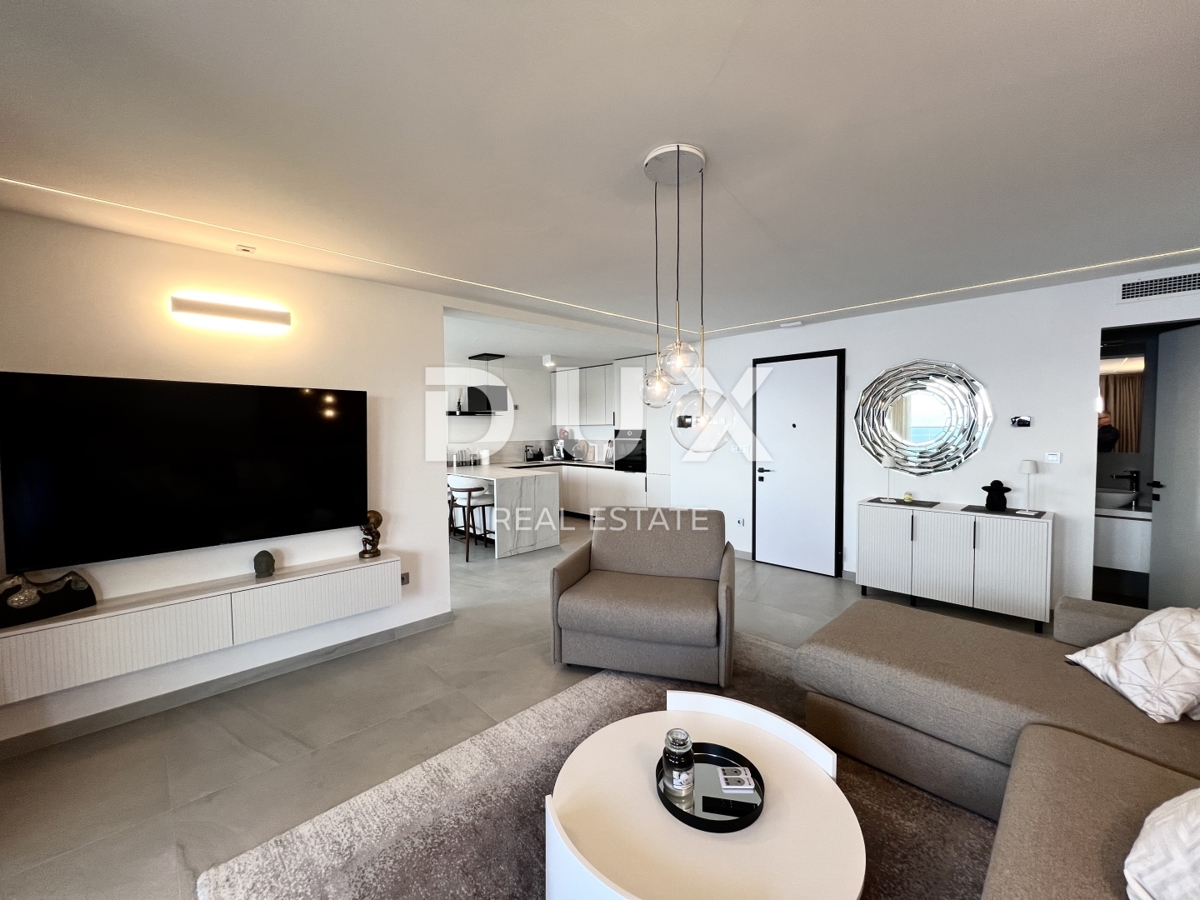 OPATIJA, LOVRAN – appartamento esclusivo con vista panoramica e piscina