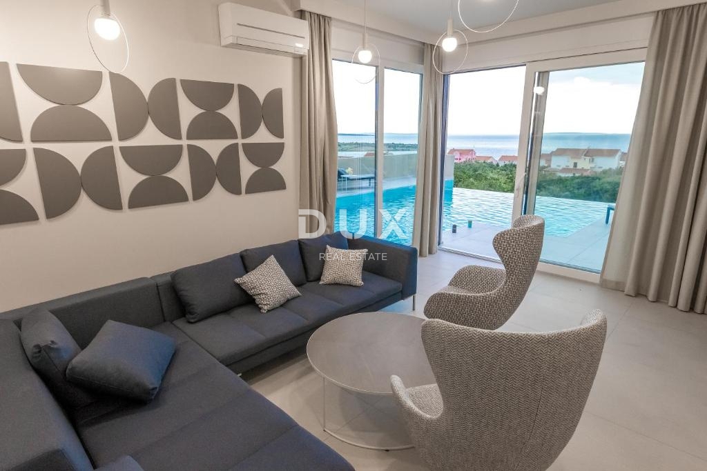 ISOLA DI PAG, NOVALJA - Investimento top: villa di lusso con piscina e vista mare