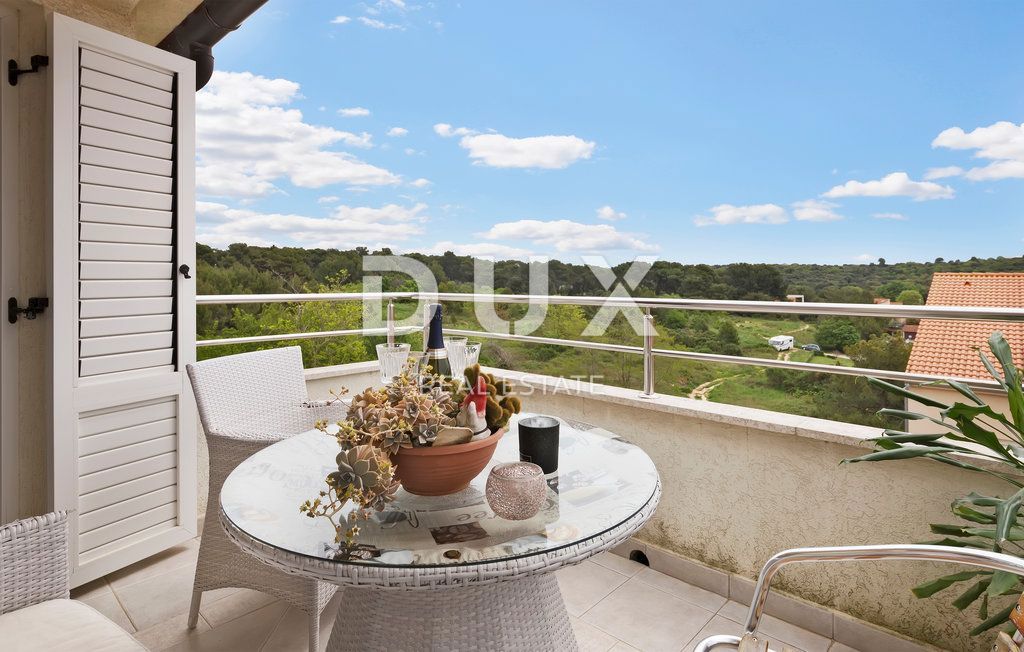 ISTRIA, POLA - Appartamento su due piani in posizione ricercata