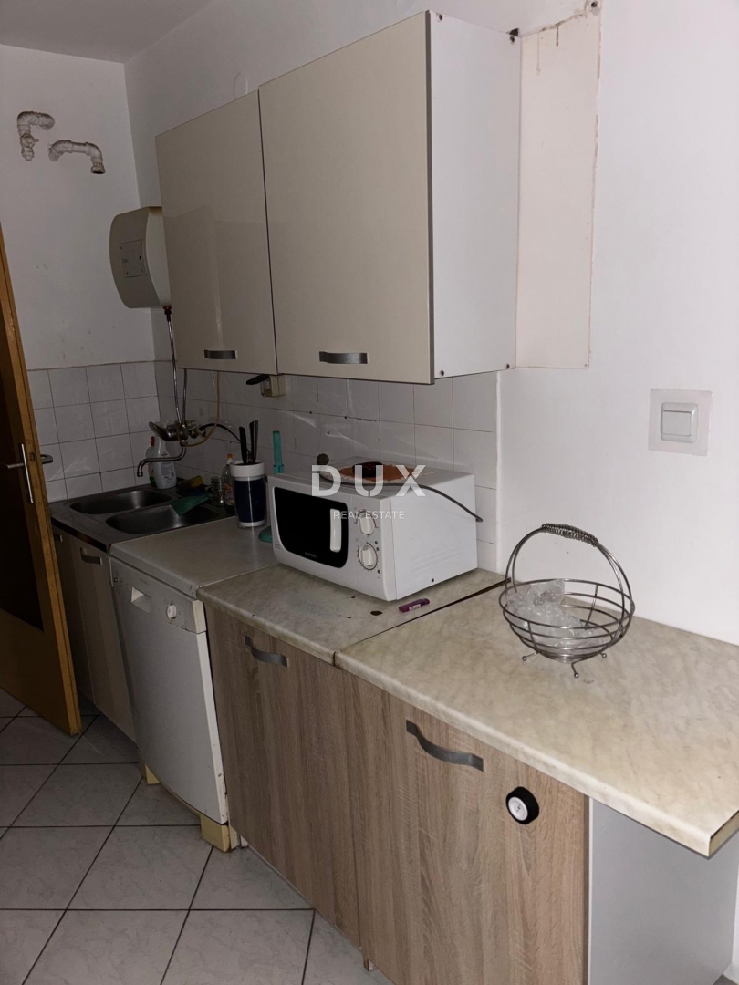 RIJEKA, KRIMEA - 2BR+LR vista mare