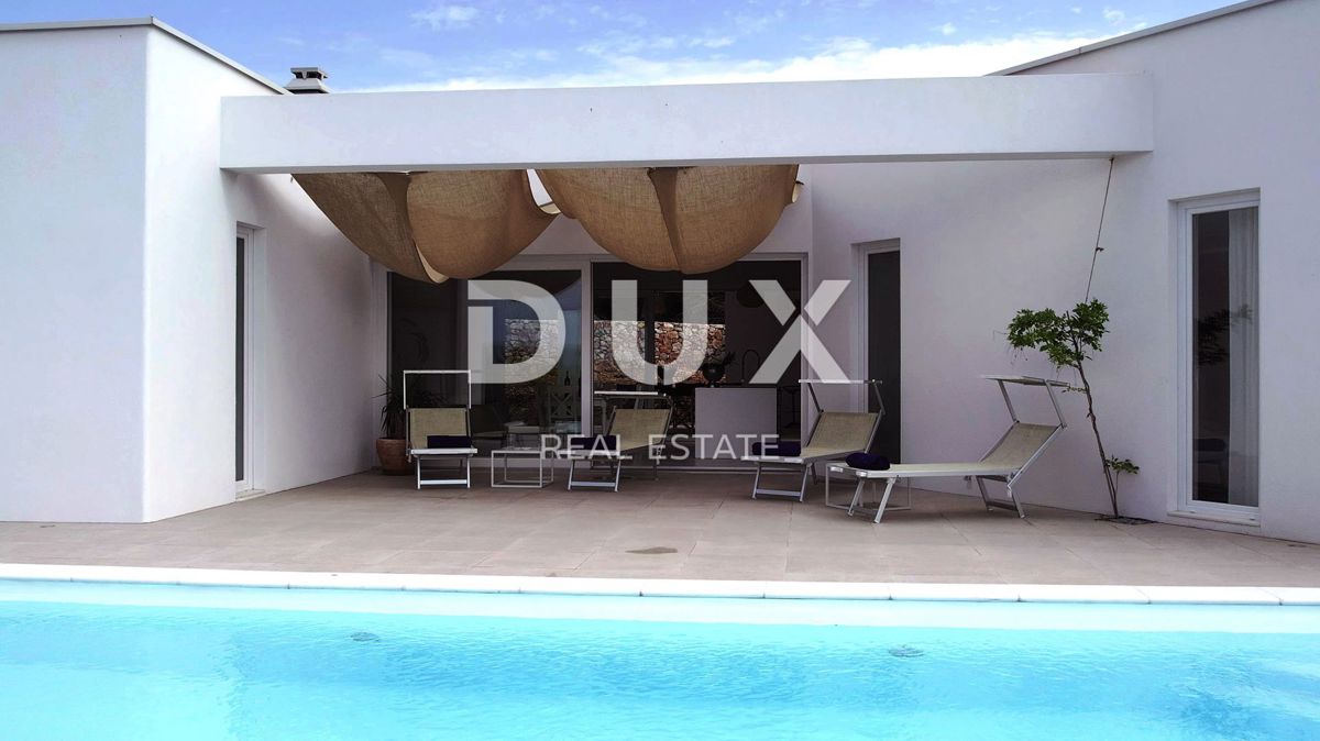 ISOLA DI KRK, LINARDIĆI - Lussuosa casa moderna a un piano con piscina e vista mare