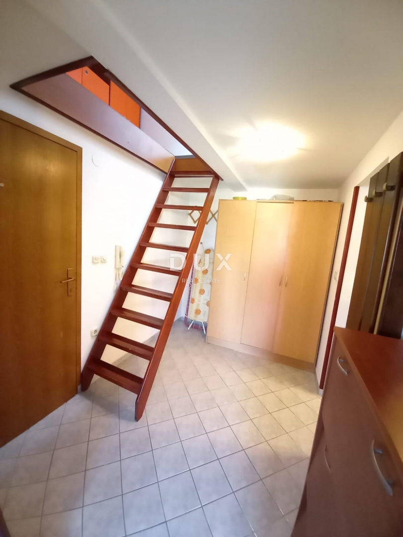 ISTRIA, POLA - Appartamento duplex con terrazza vicino al centro città!