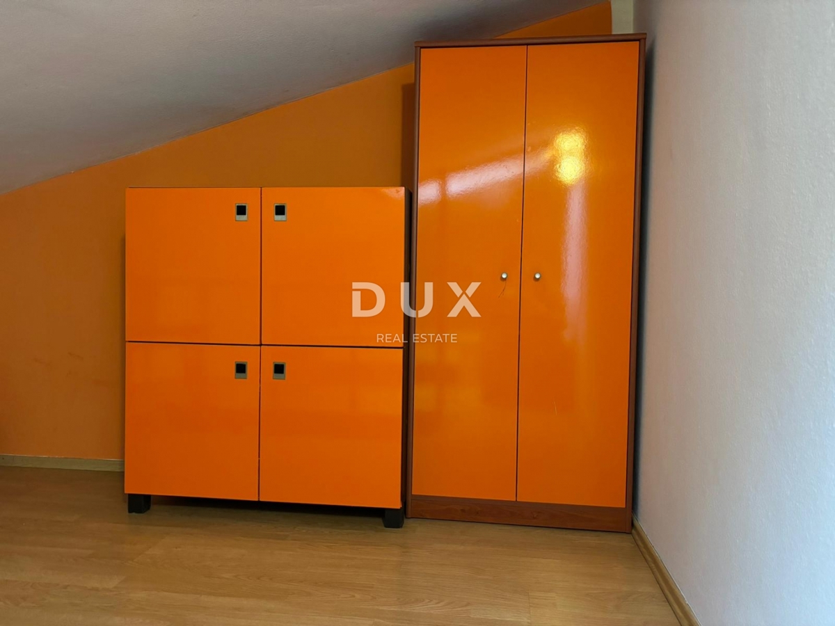 ISTRIA, POLA - Appartamento duplex con terrazza vicino al centro città!