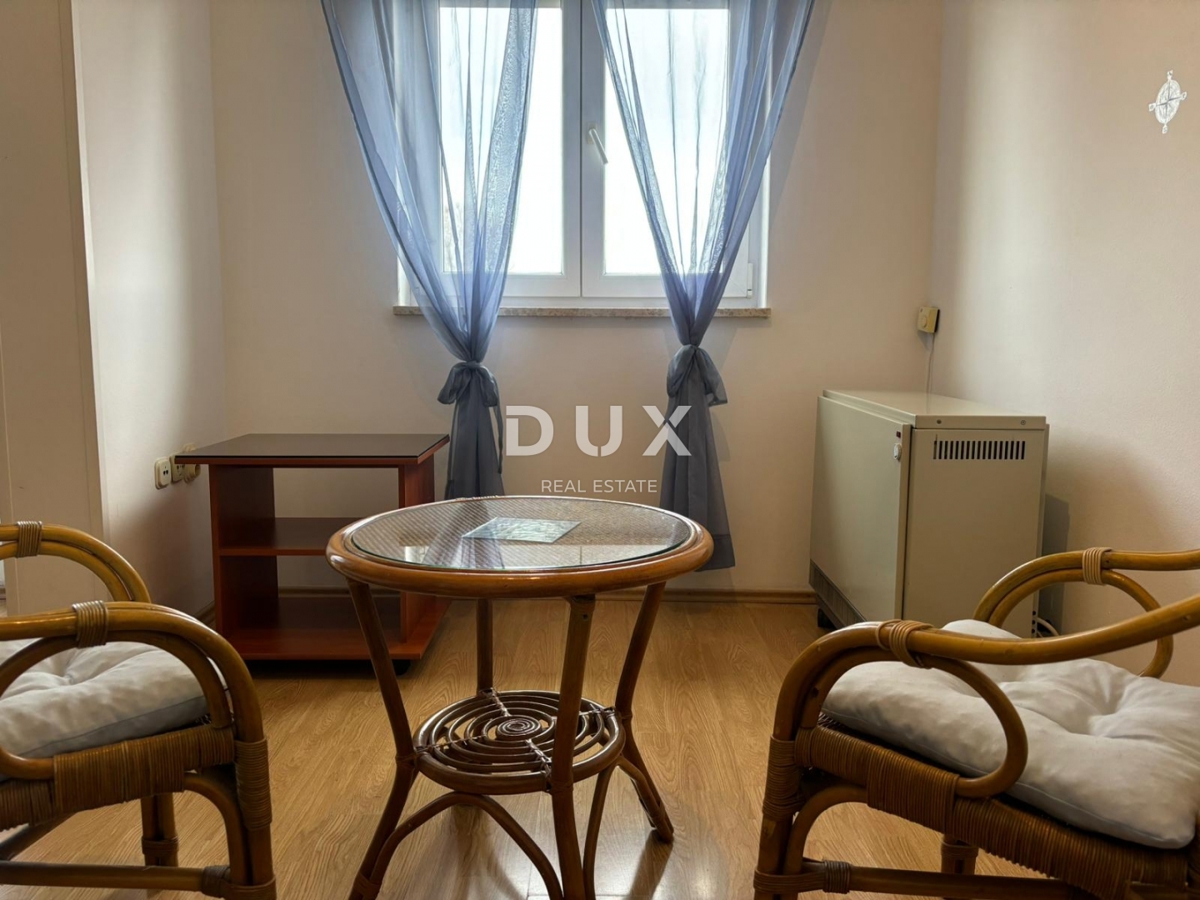 ISTRIA, POLA - Appartamento duplex con terrazza vicino al centro città!