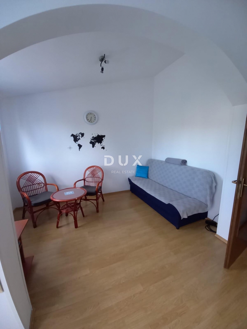 ISTRIA, POLA - Appartamento duplex con terrazza vicino al centro città!