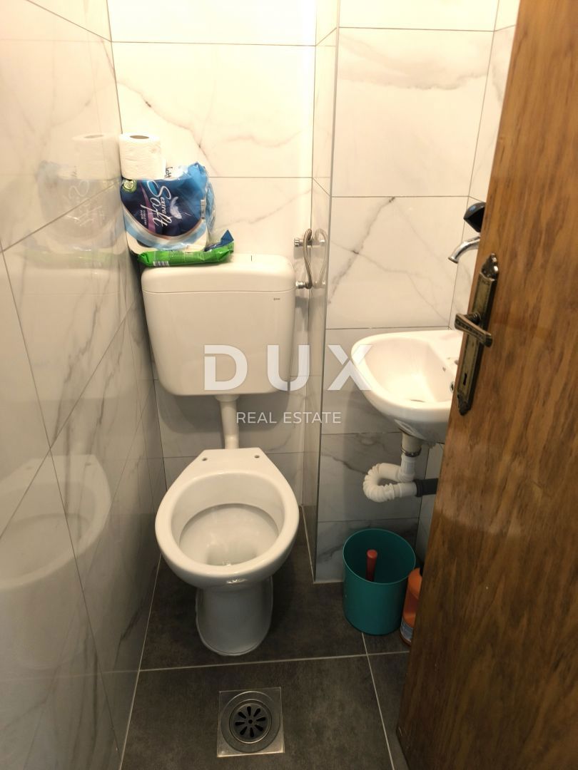 ISTRIA, POLA - Appartamento duplex con giardino e garage vicino alla spiaggia