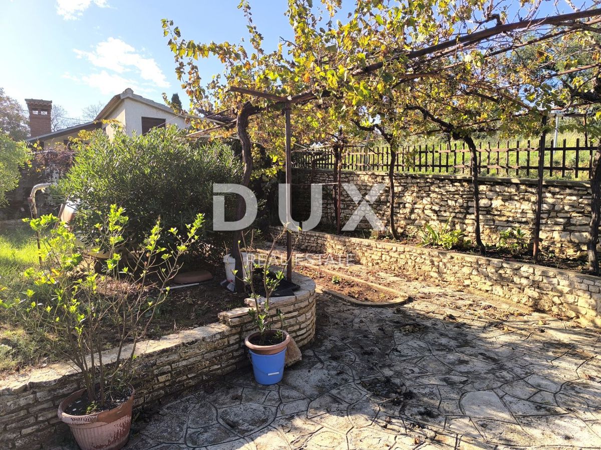 ISTRIA, POLA - Appartamento duplex con giardino e garage vicino alla spiaggia