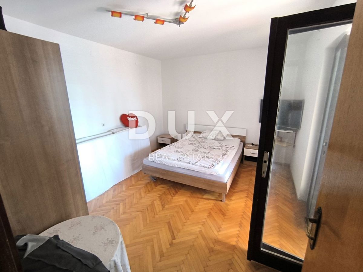 ISTRIA, POLA - Appartamento duplex con giardino e garage vicino alla spiaggia