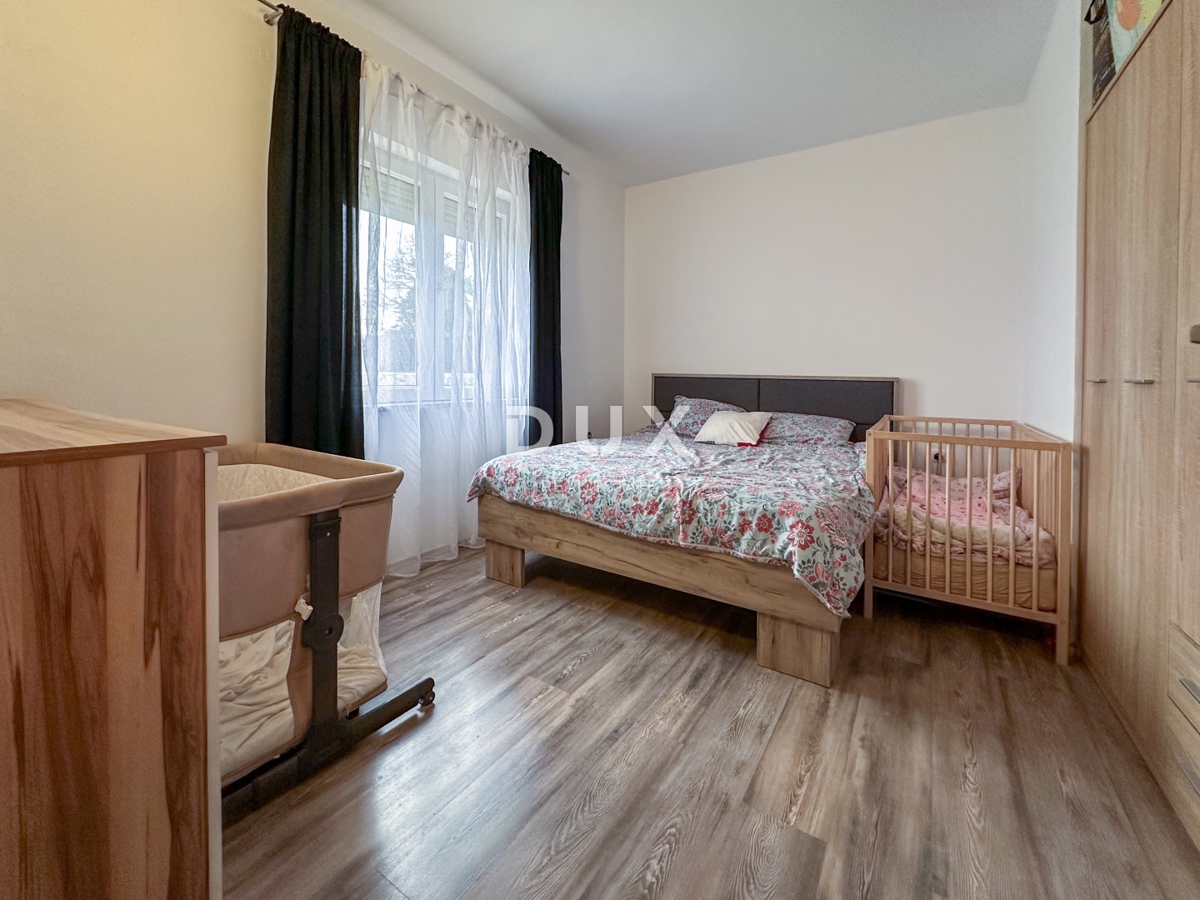 RIJEKA, KUKULJANOVO - 3 camere da letto arredate + soggiorno al piano terra con giardino di 356 m2