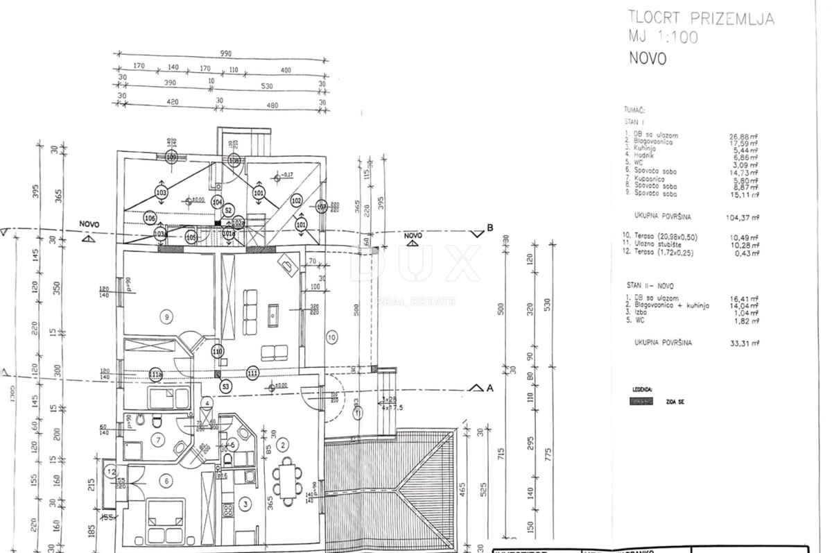ISTRIA, UMAGO - Casa indipendente con due appartamenti separati, garage e giardino