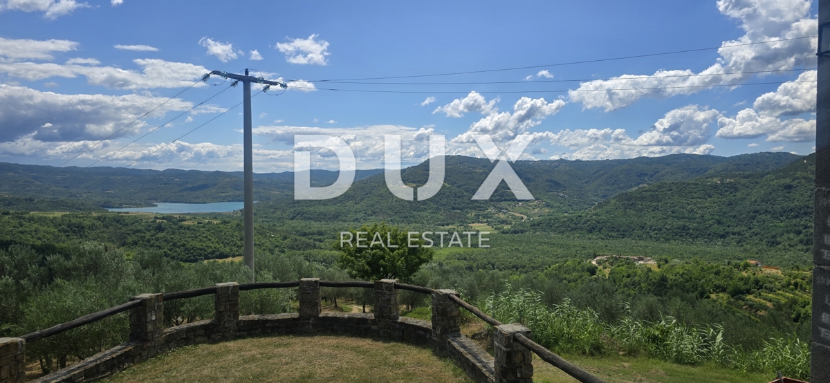 ISTRIA, MOTOVUN - Grande tenuta di 170.000 m2, la vista più bella dell'Istria - Lago Butoniga, Učka, Ćićarija, Montona e la foresta del tartufo di Montona!