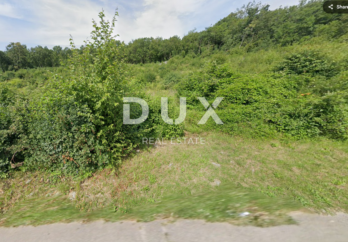 RIJEKA, DRENOVA - terreno edificabile di 1.274 m2 per un edificio residenziale / appartamenti / monolocali / case unifamiliari / ville! OCCASIONE!