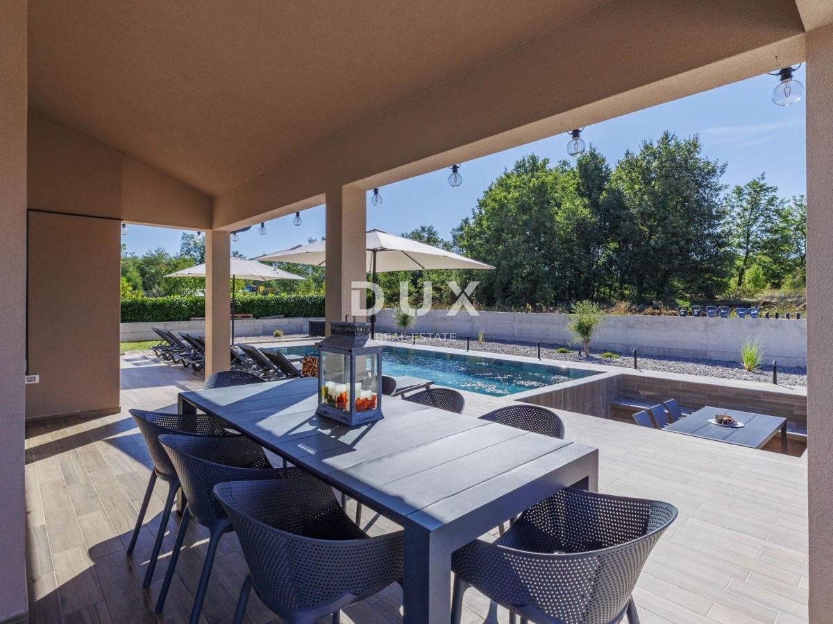 ISTRIA, ALBONA - Affascinante casa con piscina in un ambiente tranquillo