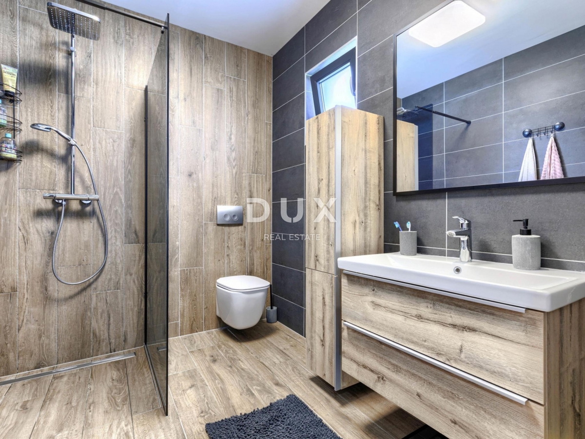 ISTRIA, ALBONA - Affascinante casa con piscina in un ambiente tranquillo