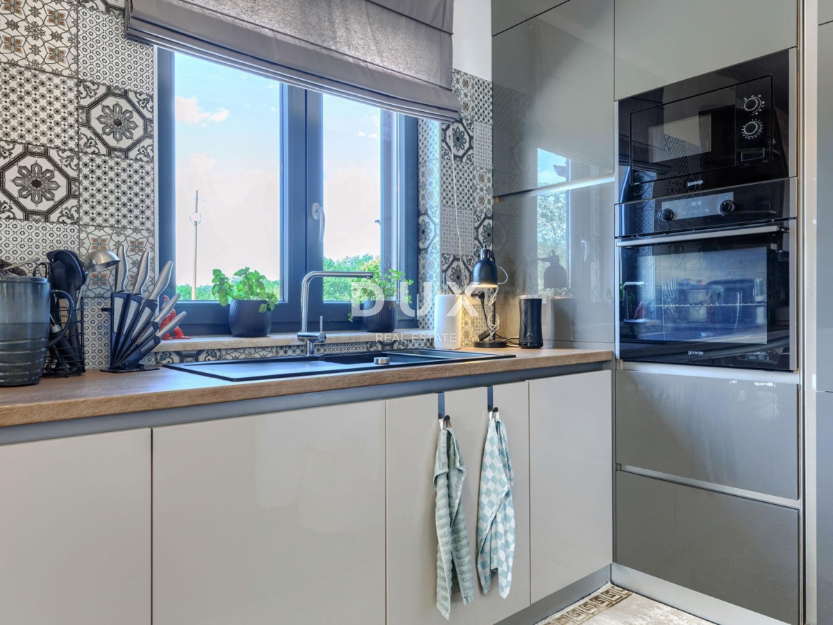 ISTRIA, ALBONA - Affascinante casa con piscina in un ambiente tranquillo