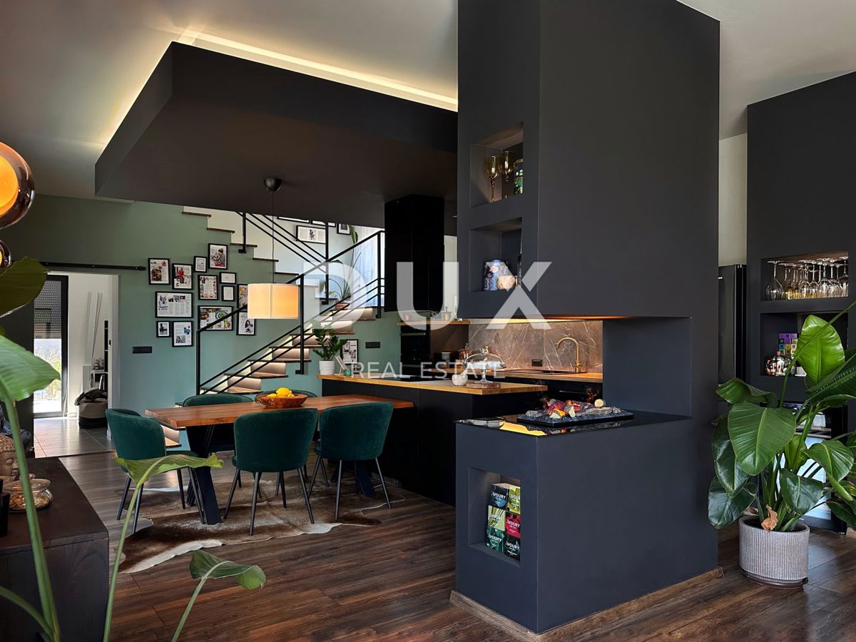 Casa Premantura, Medulin, 200,65m2