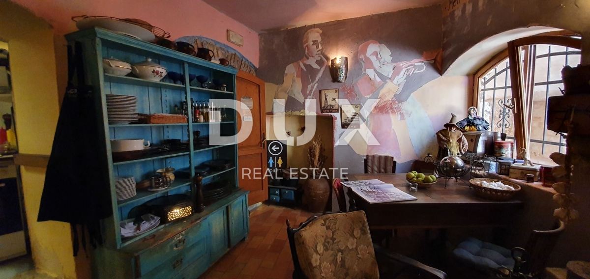 ISTRIA, BALE - Fiaba di pietra nel cuore della città, 5 appartamenti e uffici