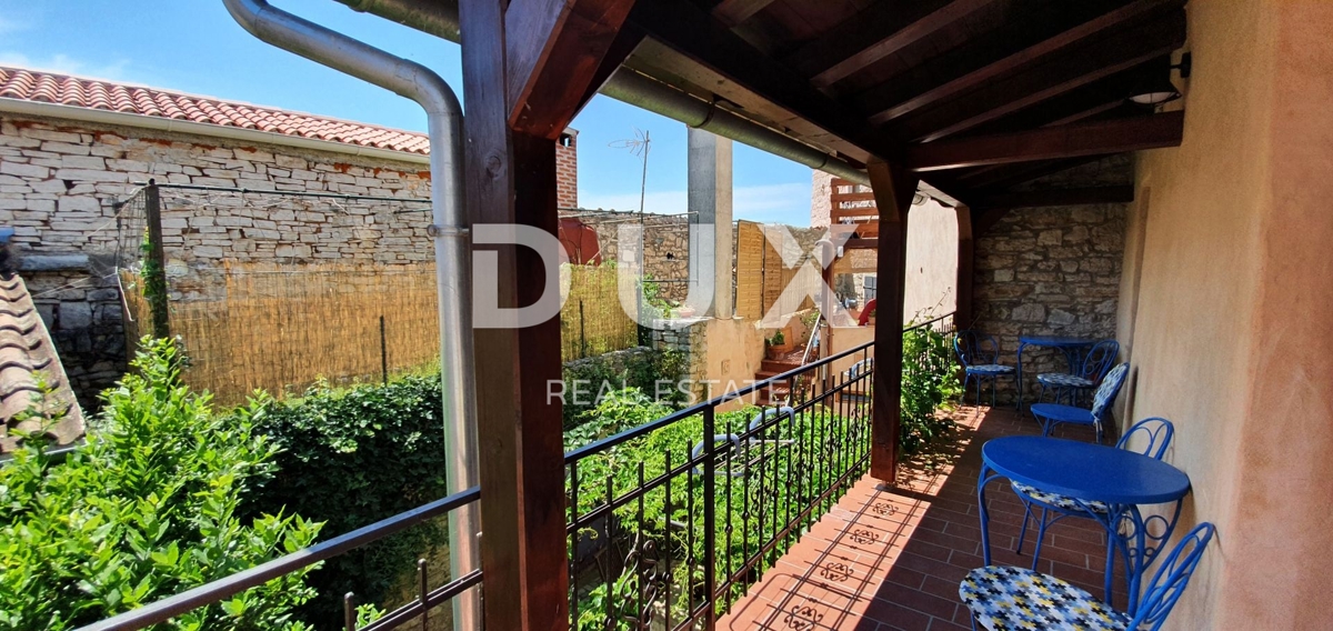 ISTRIA, BALE - Fiaba di pietra nel cuore della città, 5 appartamenti e uffici