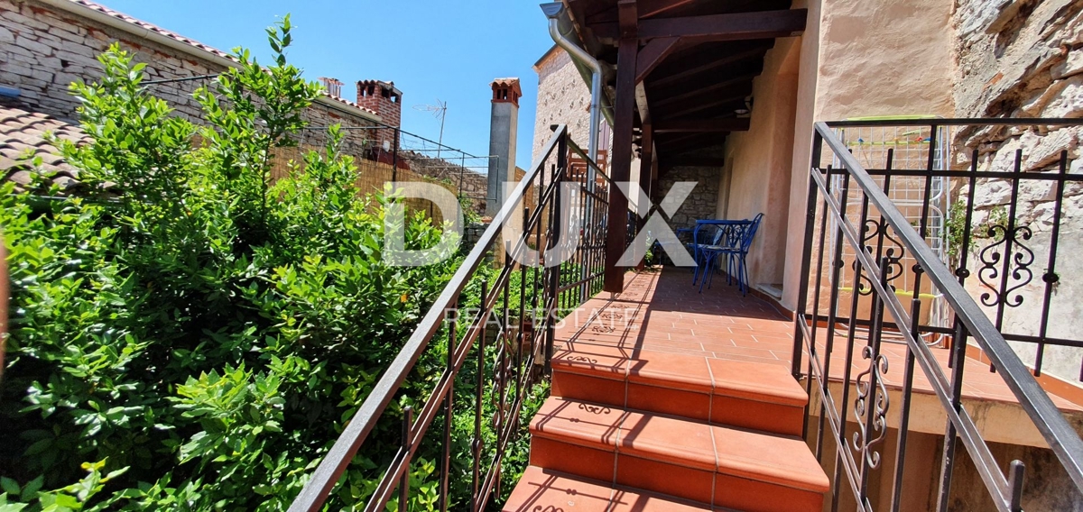 ISTRIA, BALE - Fiaba di pietra nel cuore della città, 5 appartamenti e uffici