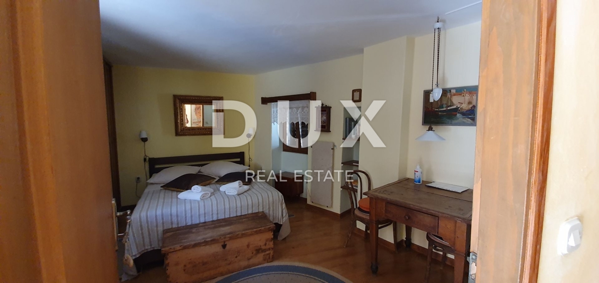 ISTRIA, BALE - Fiaba di pietra nel cuore della città, 5 appartamenti e uffici