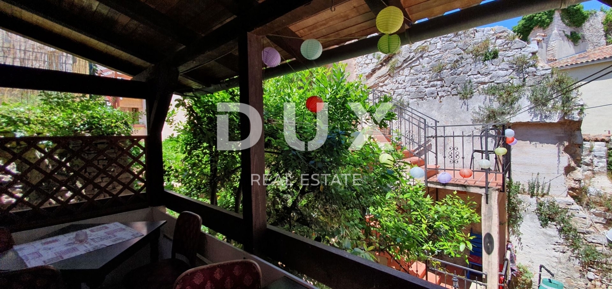 ISTRIA, BALE - Fiaba di pietra nel cuore della città, 5 appartamenti e uffici