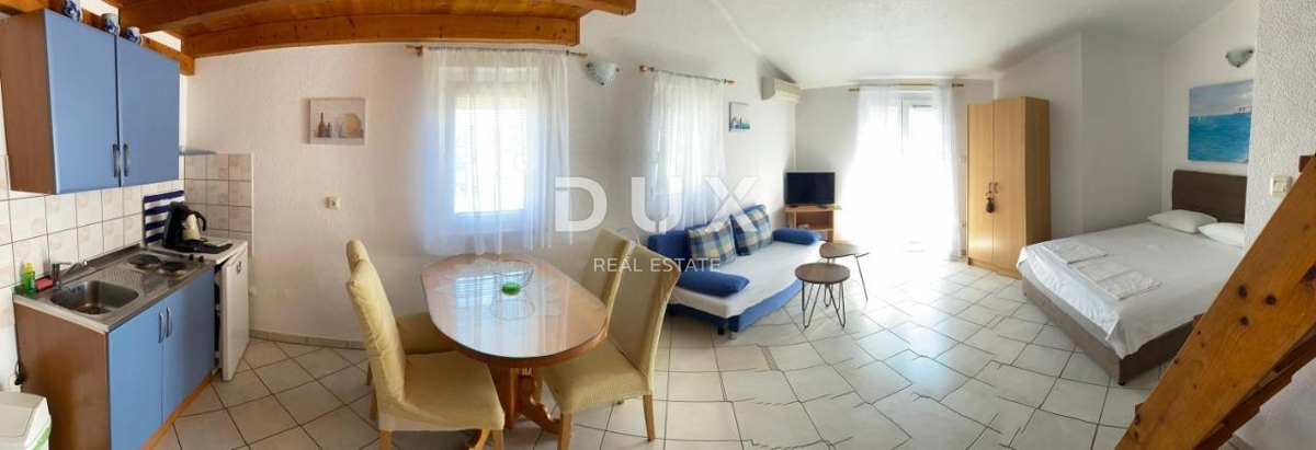 ISTRIA, MEDULIN - Monolocale con galleria, a 450 m dal mare!