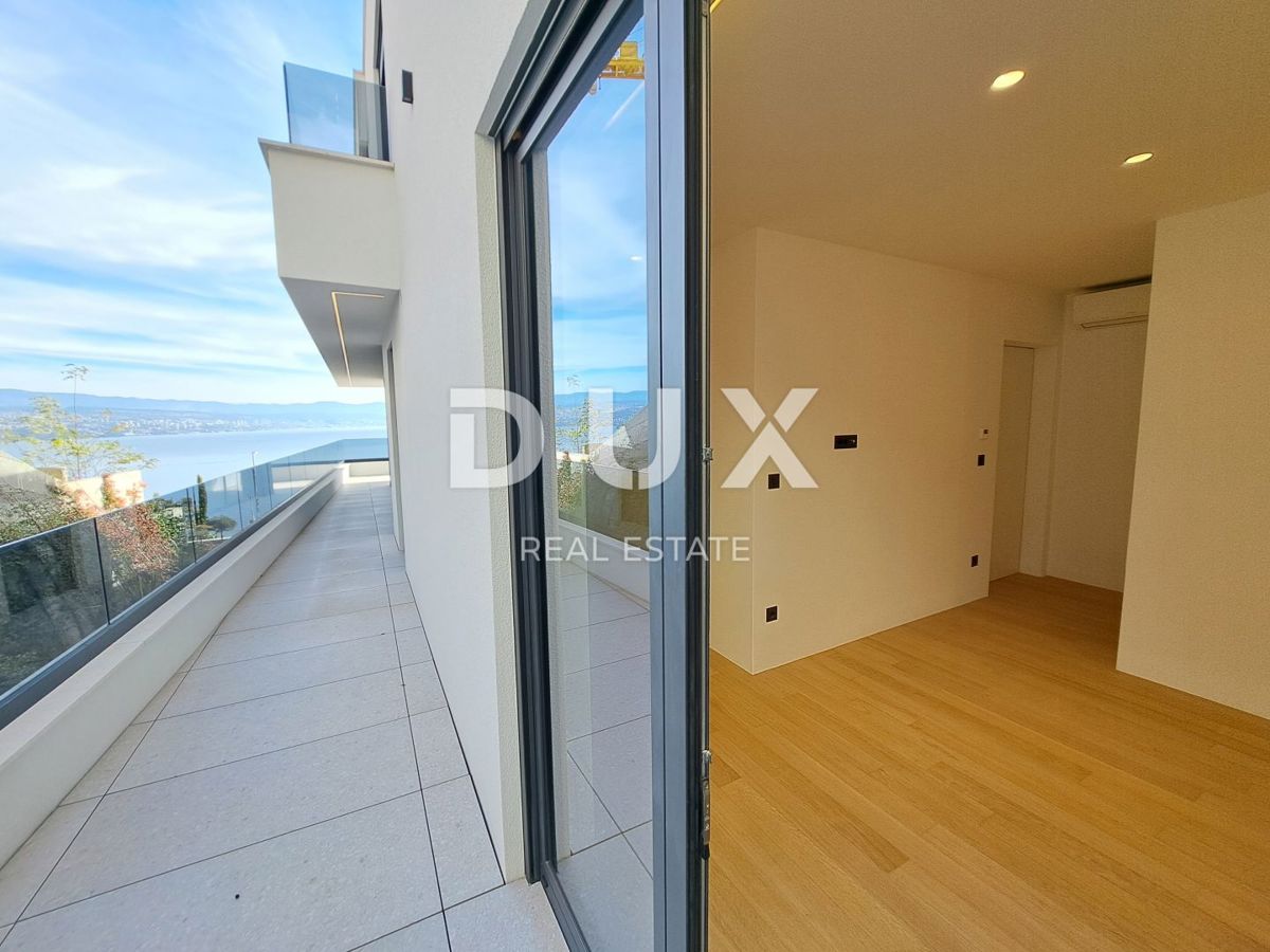 OPATIJA, CENTRO – Nuova costruzione di lusso con vista panoramica