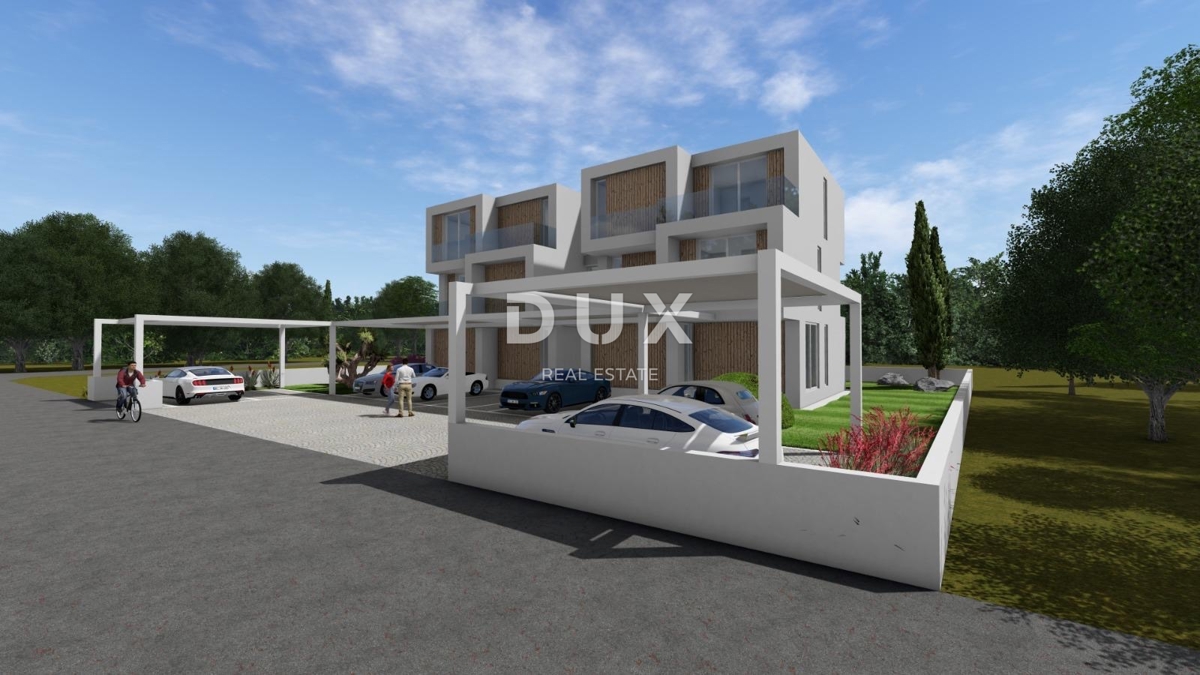 ISTRIA, UMAGO - NUOVO - Terreno con permesso di costruire per un edificio