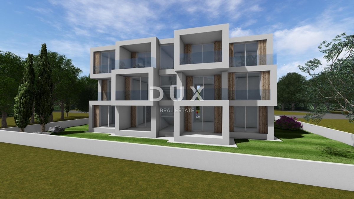 ISTRIA, UMAGO - NUOVO - Terreno con permesso di costruire per un edificio